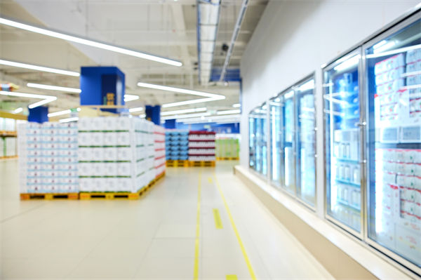 知名超市半年關(guān)了227家店，關(guān)聯(lián)企業(yè)營(yíng)銷怎么看？