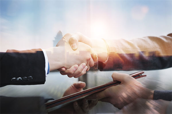 知名超市半年關(guān)了227家店，關(guān)聯(lián)企業(yè)營銷怎么看？