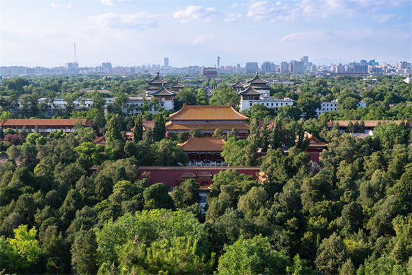 多家公司通知帶薪放假看閱兵，績(jī)效管理有何啟示？
